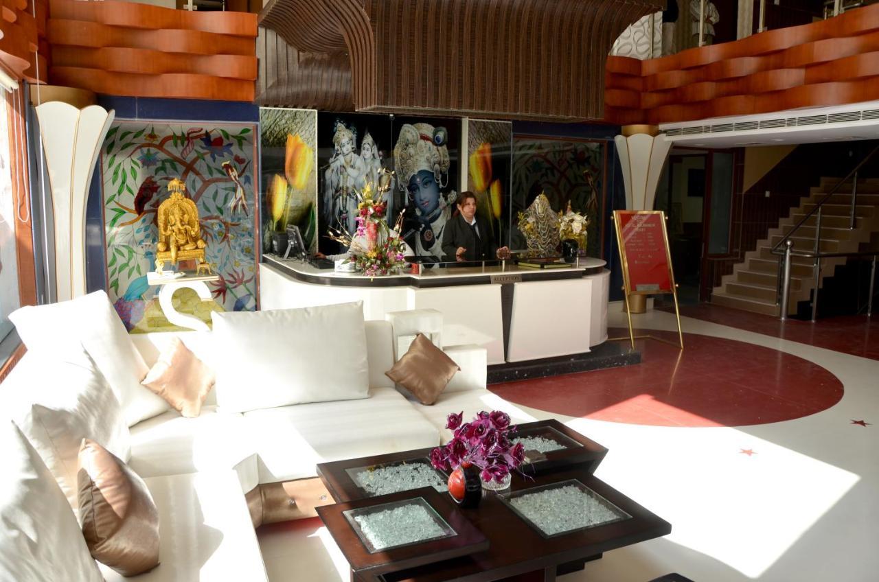 Hotel Raj Mandir Haridwar Ngoại thất bức ảnh