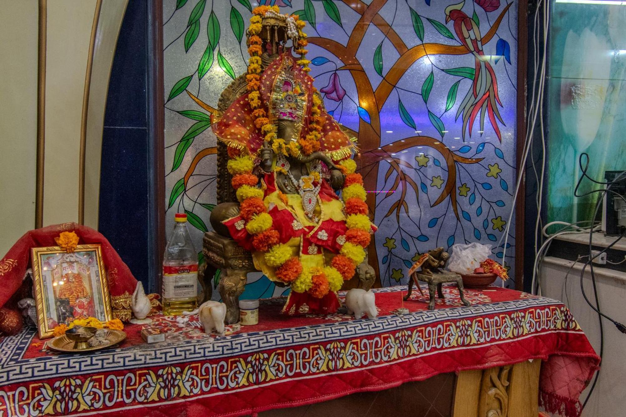 Hotel Raj Mandir Haridwar Ngoại thất bức ảnh