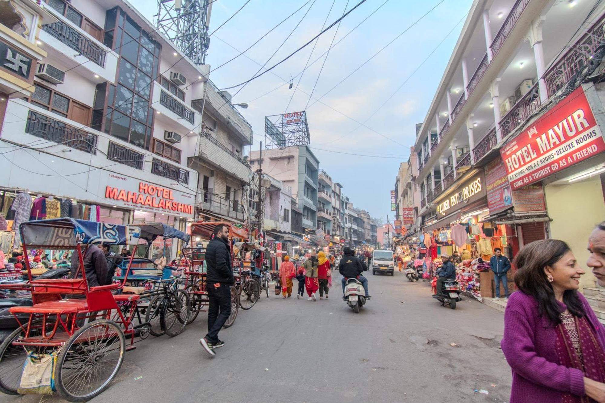 Hotel Raj Mandir Haridwar Ngoại thất bức ảnh