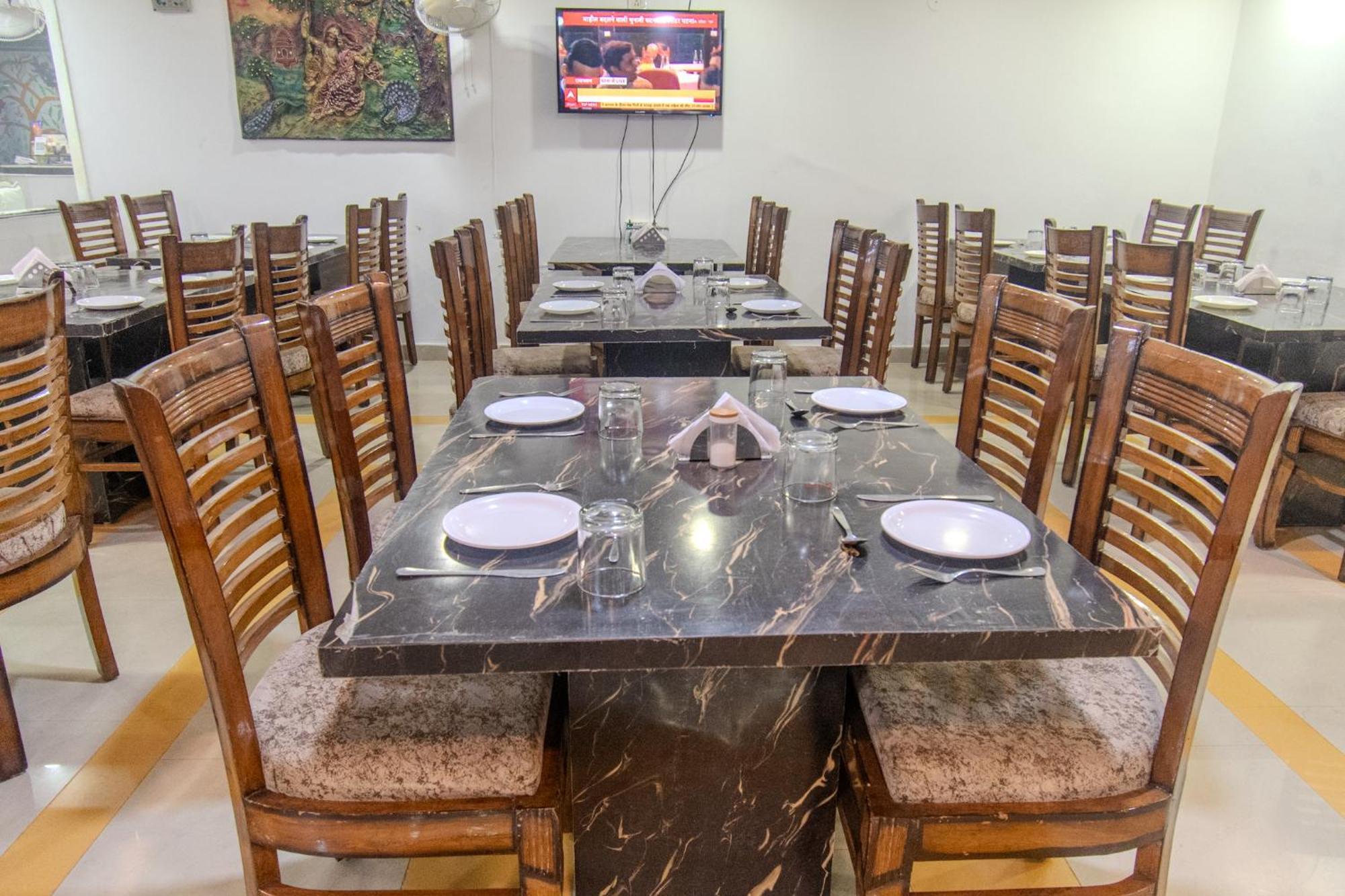 Hotel Raj Mandir Haridwar Ngoại thất bức ảnh