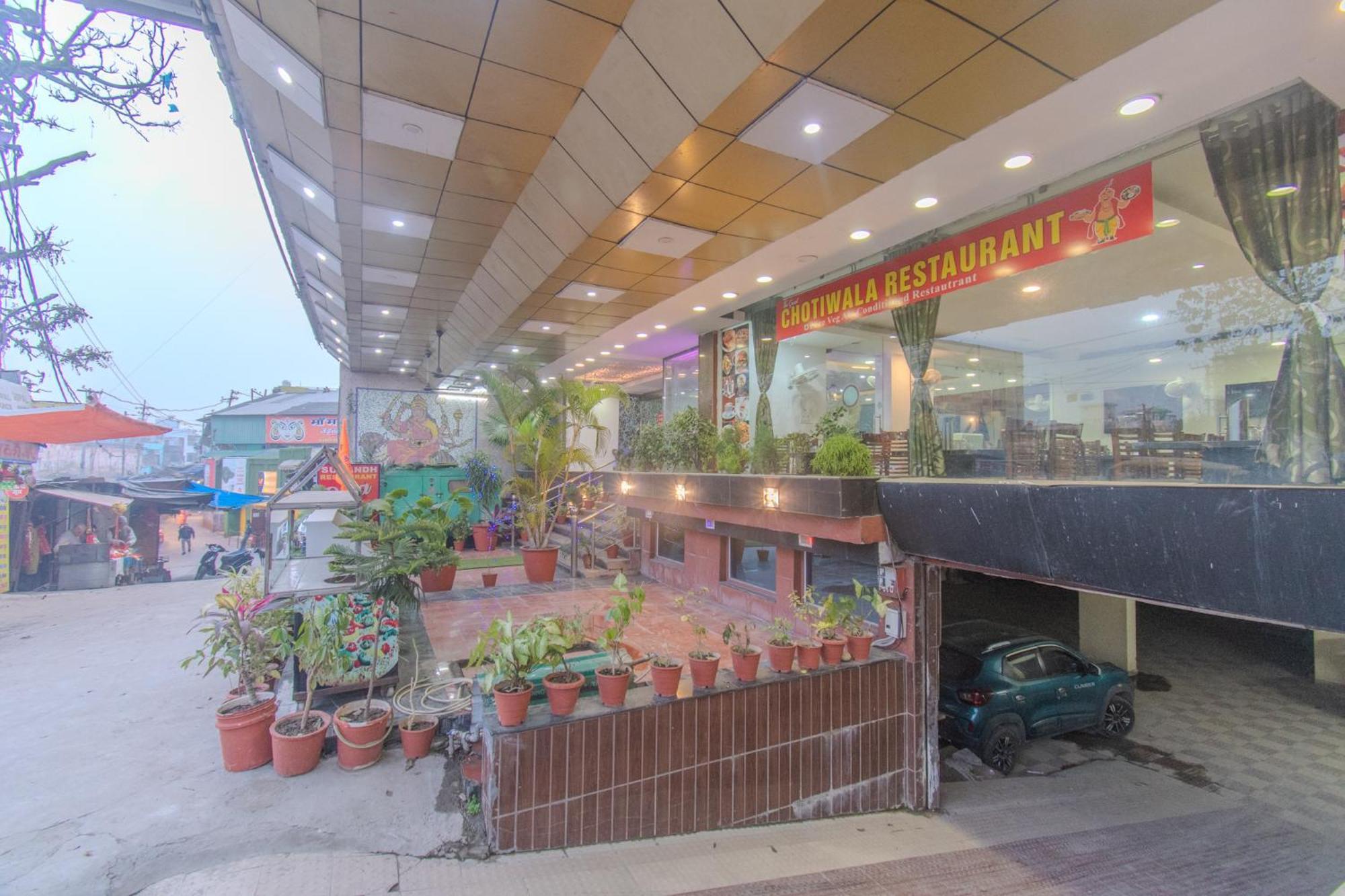 Hotel Raj Mandir Haridwar Ngoại thất bức ảnh