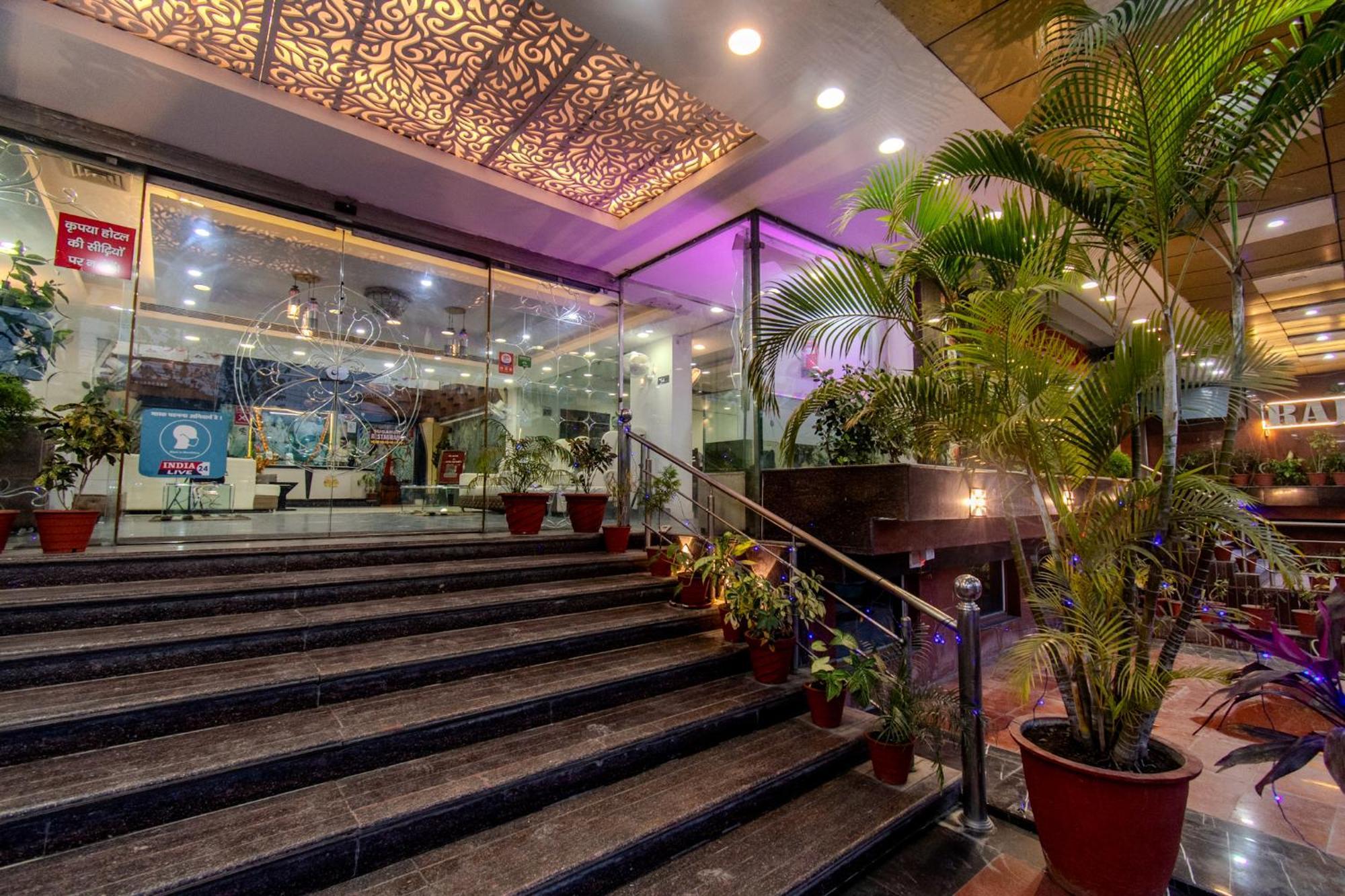 Hotel Raj Mandir Haridwar Ngoại thất bức ảnh